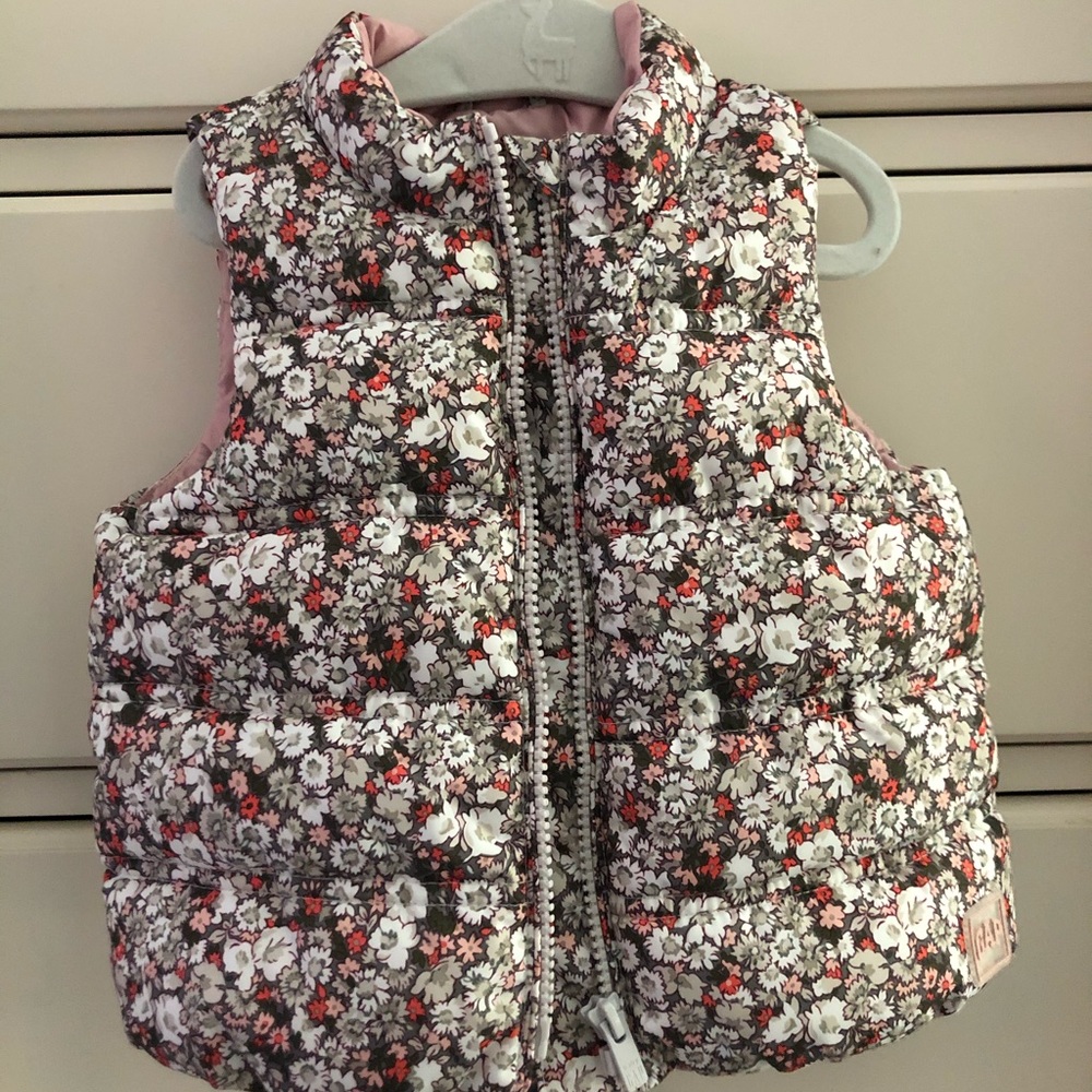 Gap floral vest for girls